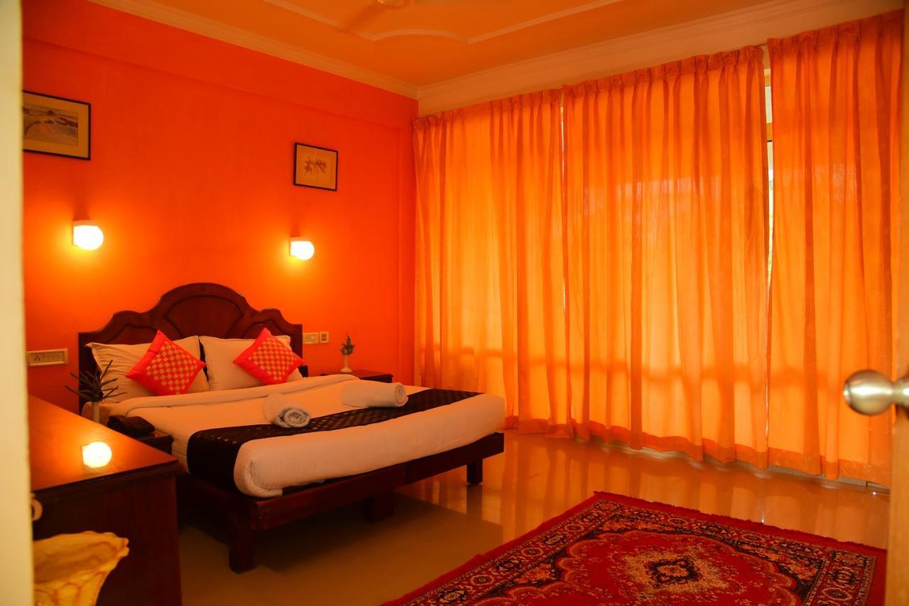 Ocean Bay Ayurvedic Beach Resort Kovalam Exterior foto